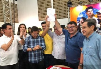 Com João Azevêdo e prefeito Geraldo Ramos, Wilson Filho visita obras e celebra convênio para Hospital de Soledade