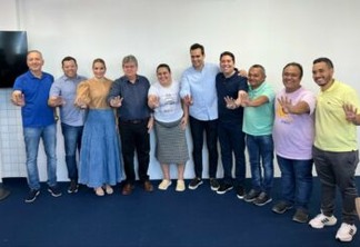 A pedido de Felipe, Aguinaldo, Daniella, Lígia e Dr. Damião, prefeita de Bayeux anuncia apoio a João Azevedo