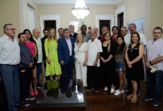 Com Daniella, congressistas do Parlatino visitam Palácio do Governo