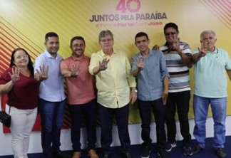 João Azevêdo se reúne com 46 prefeitos de todas as regiões da Paraíba, nesta quinta
