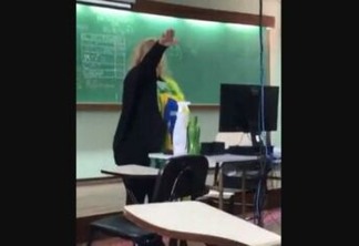 Professora bolsonarista é flagrada fazendo saudação nazista durante aula: VEJA O VÍDEO
