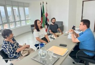 Wilson Santiago recebe representantes dos Fisioterapeutas e Terapeutas Ocupacionais da Paraíba e discute Piso Salarial