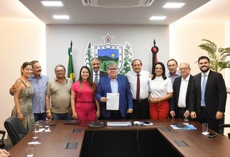 João Azevêdo autoriza mais uma rodovia do Brejo com investimentos de R$ 12,7 milhões