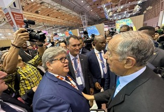 Presidente de Portugal é recebido pelo governador João Azevêdo no estande da Paraíba na abertura da Bolsa de Turismo de Lisboa