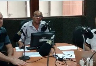 Manchetes de hoje do "Debate sem Censura" na rádio Sanhauá