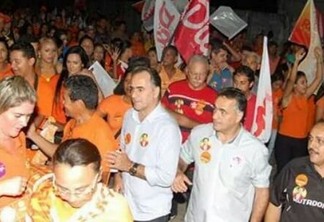 Lucélio e Luciano Cartaxo intensificam campanha pela reeleição de Dilma e Ricardo e participam de caminhada em João Pessoa
