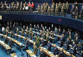 Líderes chegam a acordo para reajuste de parlamentares
