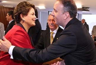 Amizade de Aguinaldo Ribeiro com Dilma pode render nova indicação ao Ministério das Cidades