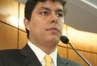 COM JOÃO AZEVEDO: Vereador Raoni Mendes deixa o PTB e vai para o Democratas