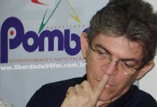 Ricardo Coutinho pede prorrogação de defesa em processo de irregularidades em hospital