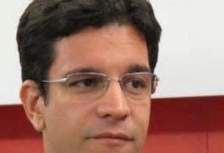 Rodrigo Soares critica Temer e se solidariza com a Paraíba por retaliação do 'governo golpista'