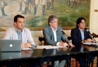 Ricardo anuncia extinção da FAC e junção da Seinfra com Ciência e Tecnologia