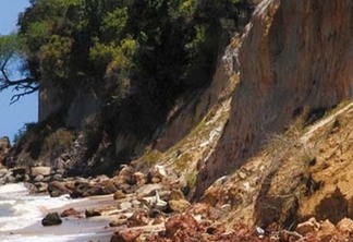 Erosão na barreira do Cabo Branco será discutida no Ministério do Turismo