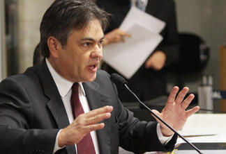 Senador Cássio defende que o PSB não deve aceitar nenhum cargo no governo Temer - SAIBA OS MOTIVOS