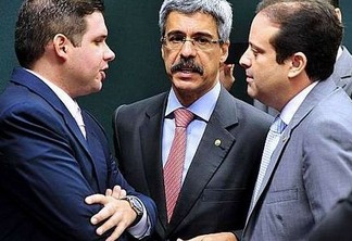 Petistas acusam o presidente da CPI da Petrobras Hugo Motta de golpe
