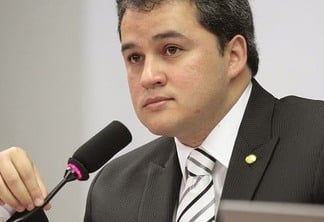 Efraim Filho reafirma impossibilidade de aliança do DEM com o PT em JP