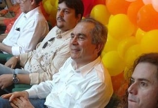 DE CASA NOVA: Galdino transfere domicílio eleitoral para Pocinhos, em Campina Grande
