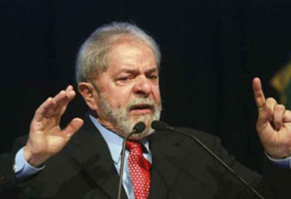 Em reunião Lula afirma: "é melhor perder ministérios do que a Presidência"