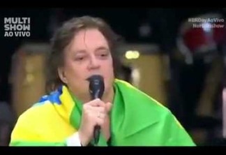 VÍDEO Polêmico - "...Desordem e roubalheira, uma quadrilha" Cantor Fábio Jr. detona Dilma e Lula em show nos EUA