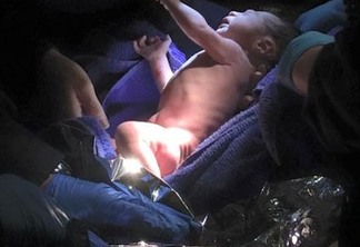 Bebê é abandonado na manjedoura de uma igreja em Nova York