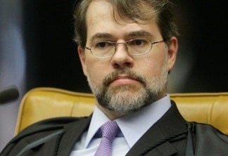 Dias Toffoli vota favorável a comissão avulsa para analisar processo contra Dilma