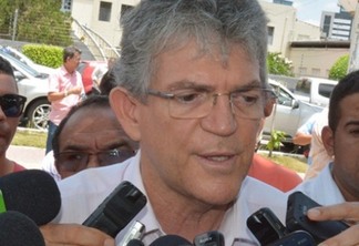 Julgamento de 'AIJE Fiscal' que pede cassação de Ricardo Coutinho é adiado novamente