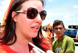 Denúncia contra Cláudia Dias deixa 82 prefeitos com a orelha em pé