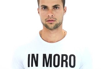 Grife lança camisa com frase em apoio ao juiz Sérgio Moro "In Moro we trust"