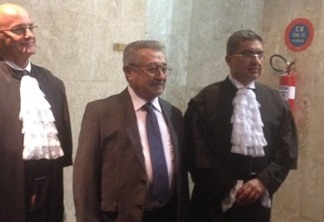 Desembargador paraibano Alexandre Luna Freire tomou posse hoje no Tribunal Regional Federal