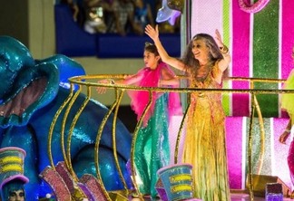 "Maria Bethania" Mangueira é a grande campeã do carnaval 2016! - Chico Cesar desfilou