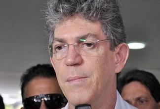 Ricardo Coutinho vai se reunir com governadores do PSB nesta terça-feira