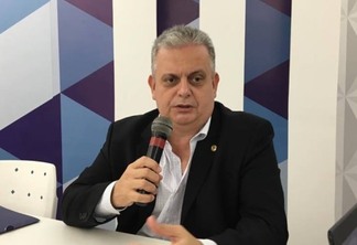 Deputado Bosco Carneiro pede ao governo estadual a reforma de ECIT de Alagoinha