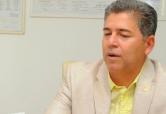 ESCÂNDALO: Prefeito de Cabedelo tem quase 100 comissionados ligados ao gabinete que chegam a quase R$ 400 mil - VEJA RELAÇÃO