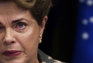 Multidão se despede de Dilma em Brasília: 'Dilma, nunca esqueceremos de você'