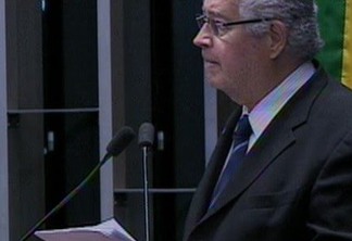 VEJA VÍDEO: Senador do PMDB diz que Brasil entrará em guerra civil se Temer congelar gastos
