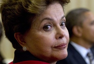 Para evitar novas acusações, Dilma só deixa o palácio após auditoria dos bens