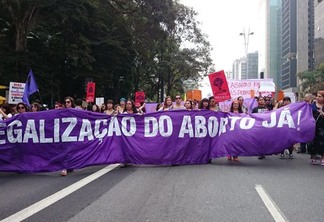 OPINIÃO PÚBLICA: site do Senado faz votação sobre legalização do aborto