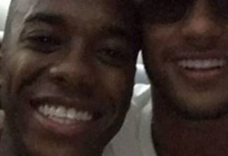 Robinho posta fotos inéditas com Neymar e celebra a amizade
