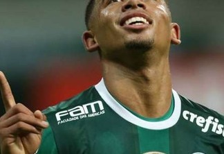 Gabriel Jesus assina contrato de exclusividade com agência de Ronaldo
