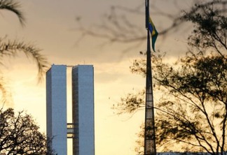 Brasília(DF), 27/08/2015 - Fim de tarde em Brasília. Na foto o Congresso Nacional. Foto: Daniel Ferreira/Metrópoles