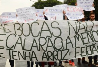 Em São Paulo, CPI da Merenda aprova relatório e isenta políticos
