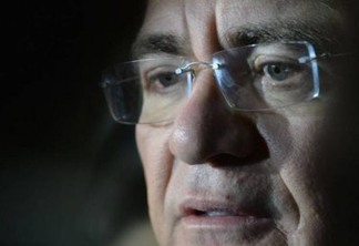 SENADO: Renan Calheiros renuncia liderança do PMDB