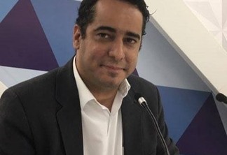 Helton Renê assume secretaria e Cartaxo nomeia novo líder do governo na CMJP