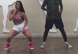 VEJA VÍDEO: Vivi Araújo dança e deixa fãs babando ao som de "Deu onda"