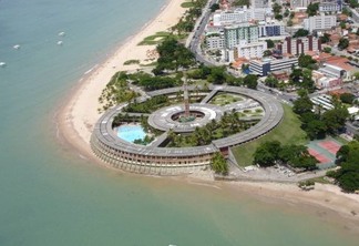 Praia de Tambaú em João Pessoa está entre as 12 mais visitadas por solteiros