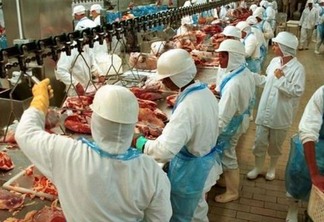 Rússia aumenta restrição de importação de carne brasileira