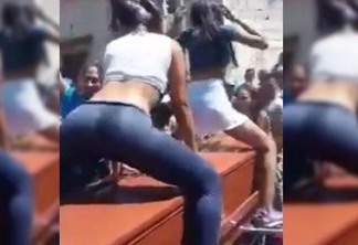 Vídeo: mulheres dançam sensualmente em cima de caixão para homenagear falecido