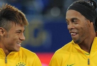 Ronaldinho vê Neymar no nível de Cristiano Ronaldo e Messi
