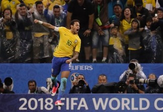 Com novo brilho de Neymar, Brasil vence Paraguai e se classifica para Copa