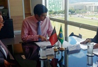 José Maranhão participa de reunião com Ministro e cobra construção de poços na PB